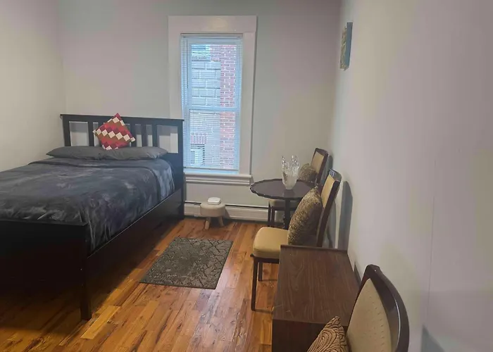 3-Bedroom Peaceful Apartment Close To Fairfield University